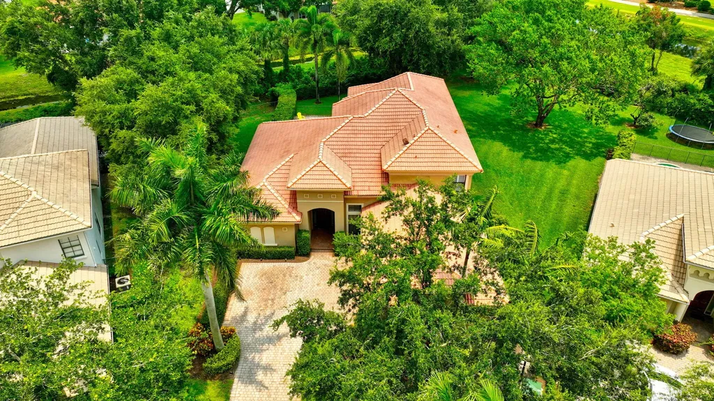 15564 Glencrest Avenue Delray Beach FL 33446