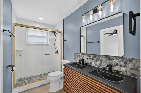 665 W 7th Street Riviera Beach FL 33404