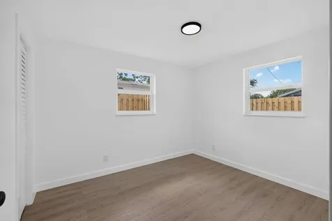 665 W 7th Street Riviera Beach FL 33404