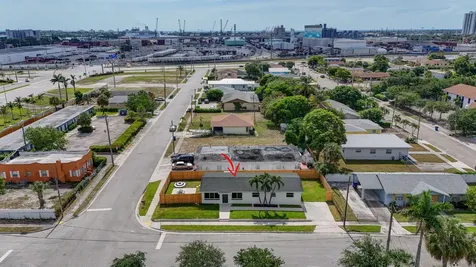 665 W 7th Street Riviera Beach FL 33404