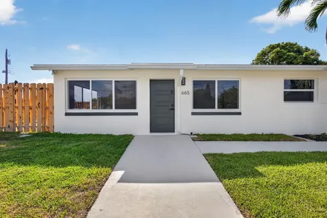 665 W 7th Street Riviera Beach FL 33404