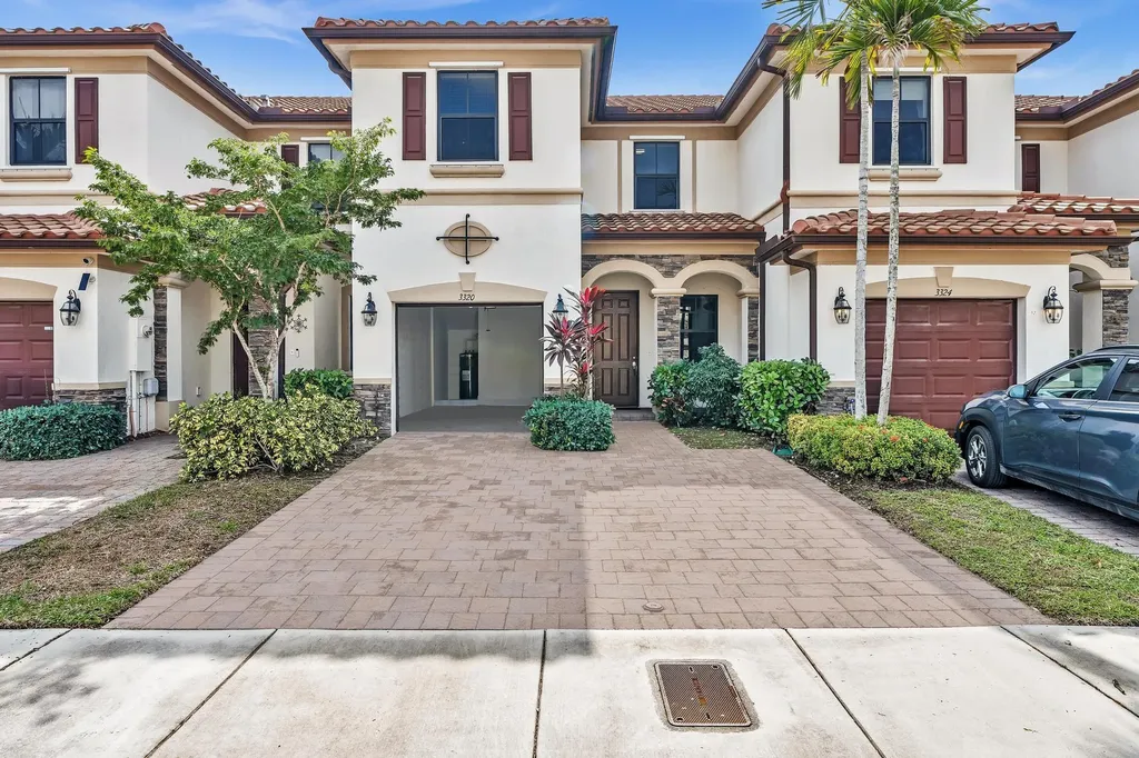 3320 W 90th Street Hialeah FL 33018