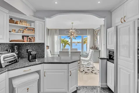 3320 W 90th Street Hialeah FL 33018