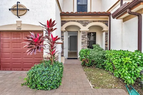 3320 W 90th Street Hialeah FL 33018