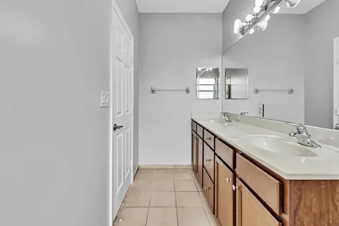3320 W 90th Street Hialeah FL 33018