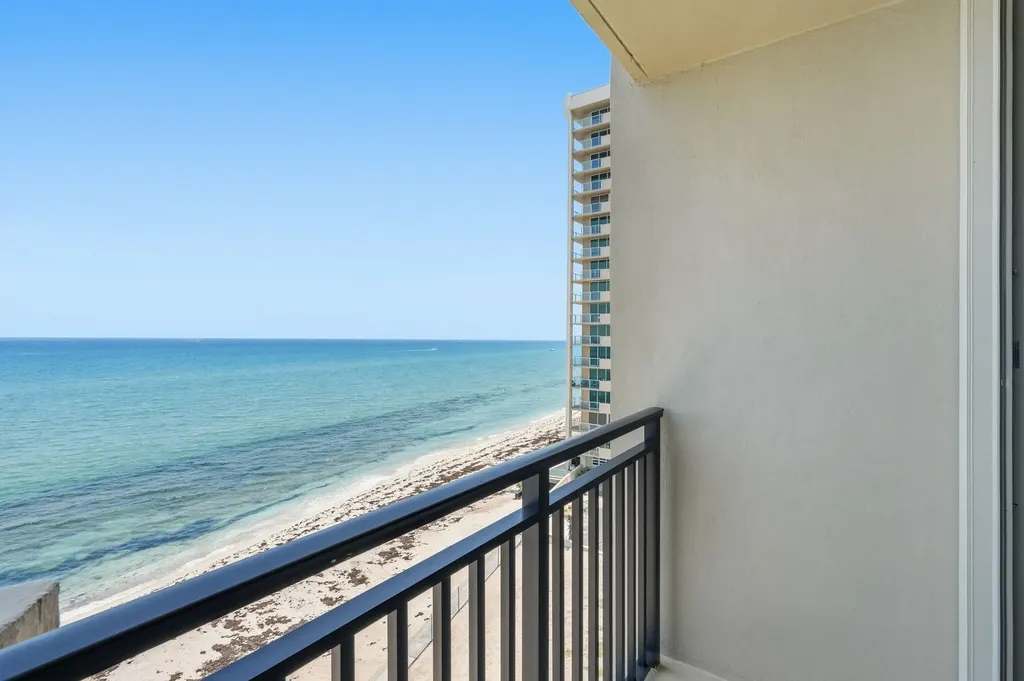 5460 N Ocean Drive Riviera Beach FL 33404