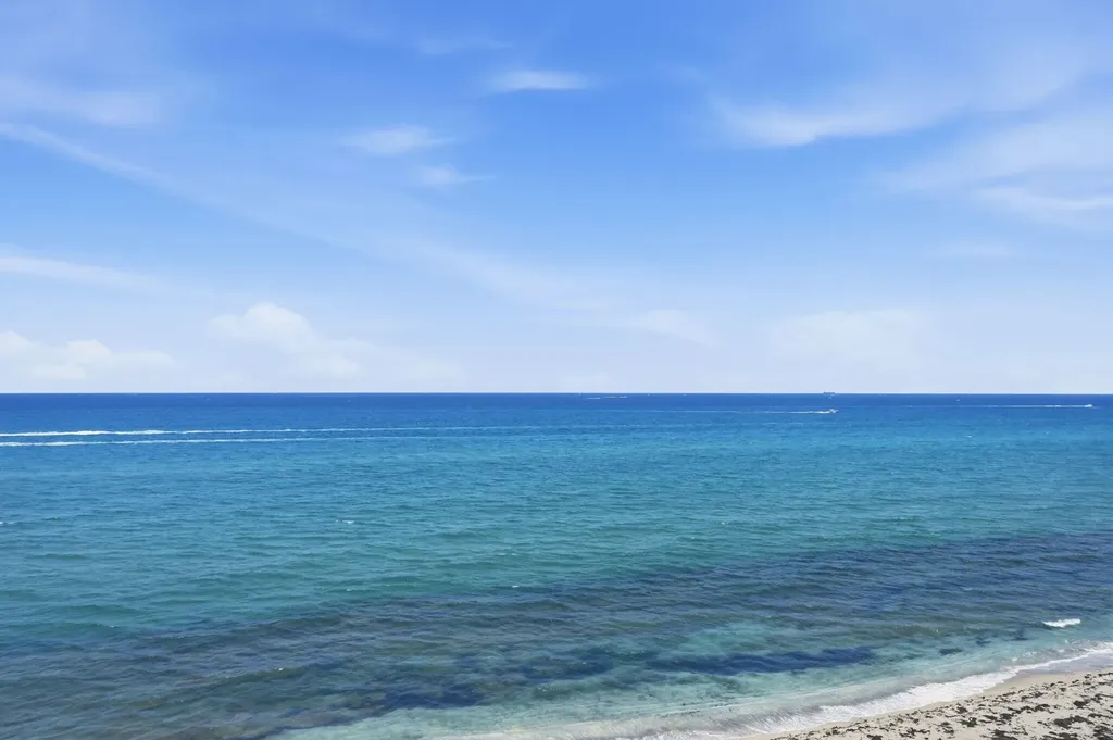 5460 N Ocean Drive Riviera Beach FL 33404
