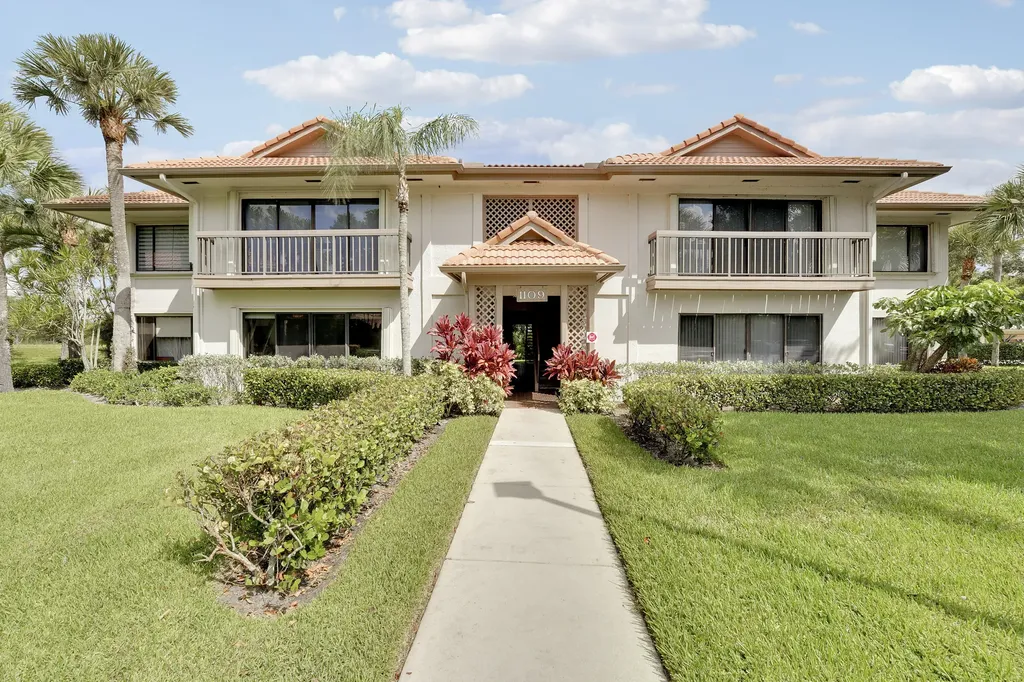 1109 Duncan Circle Palm Beach Gardens FL 33418