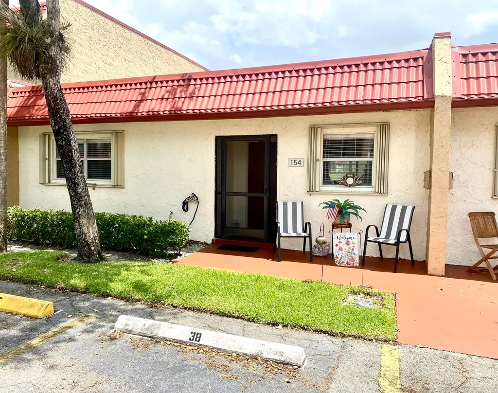 154 Lake Dora Drive West Palm Beach FL 33411