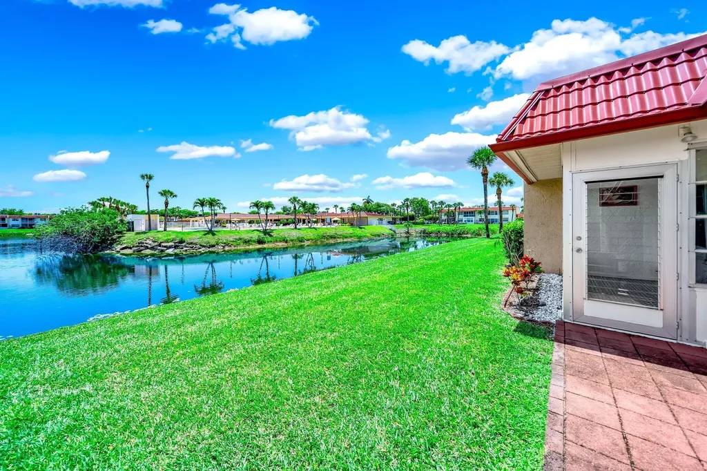 154 Lake Dora Drive West Palm Beach FL 33411