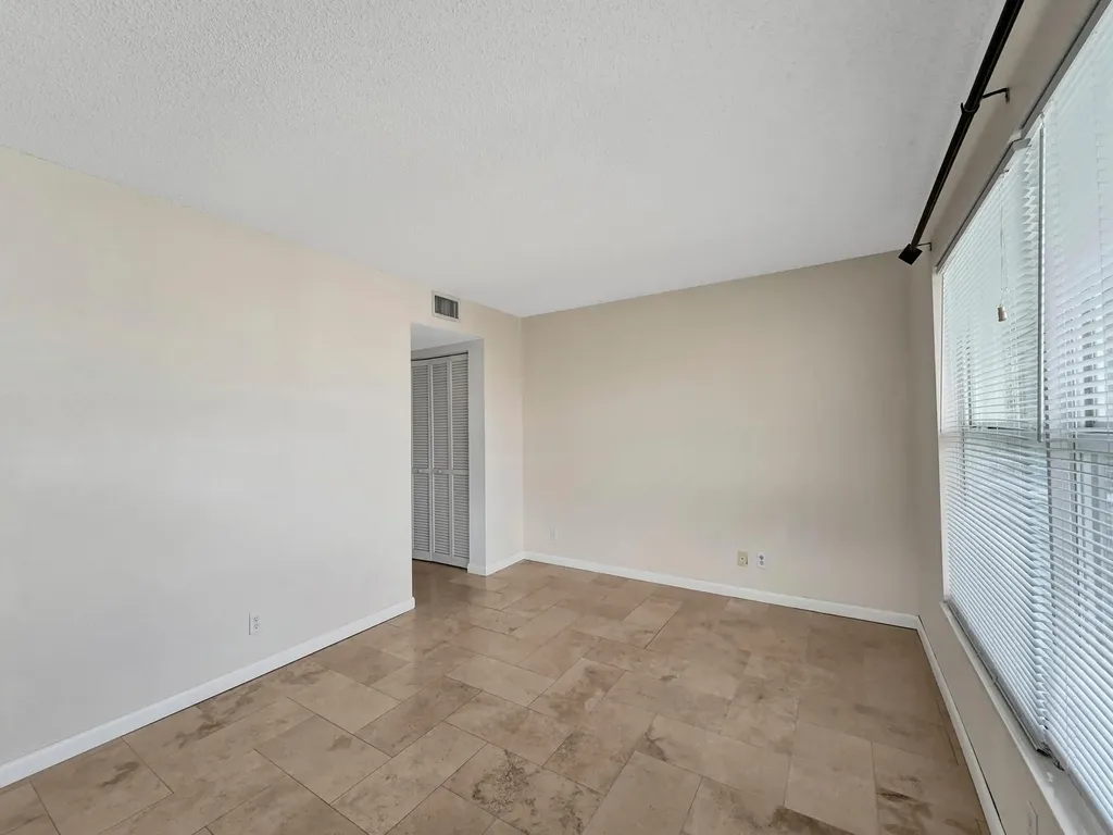 4025 N Federal Highway Fort Lauderdale FL 33308