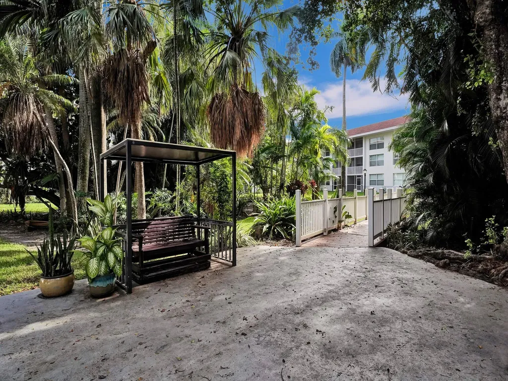 4025 N Federal Highway Fort Lauderdale FL 33308