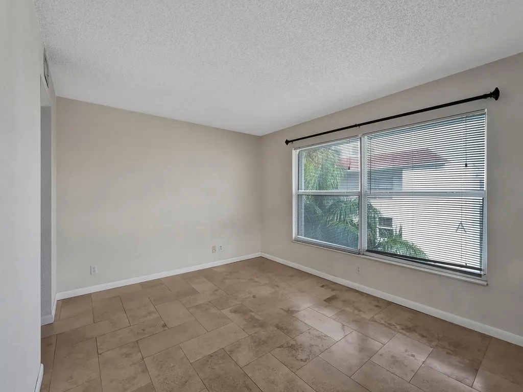4025 N Federal Highway Fort Lauderdale FL 33308