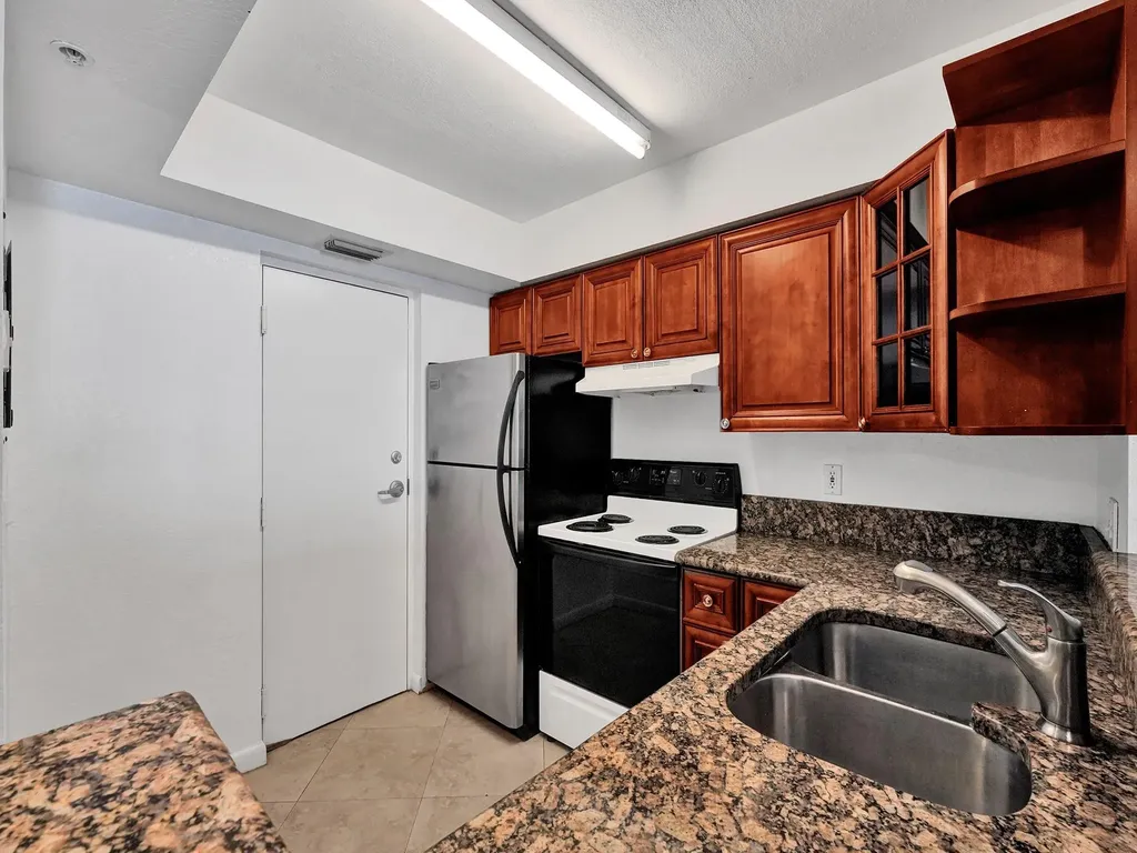 4025 N Federal Highway Fort Lauderdale FL 33308