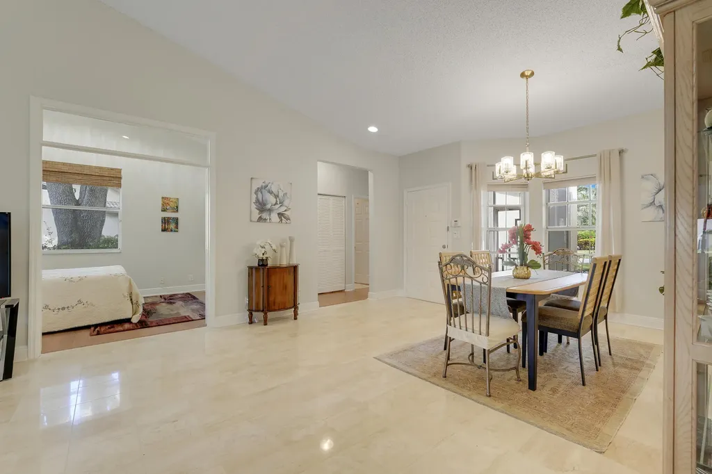 7136 Ashford Lane Boynton Beach FL 33472
