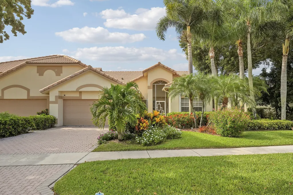 7136 Ashford Lane Boynton Beach FL 33472