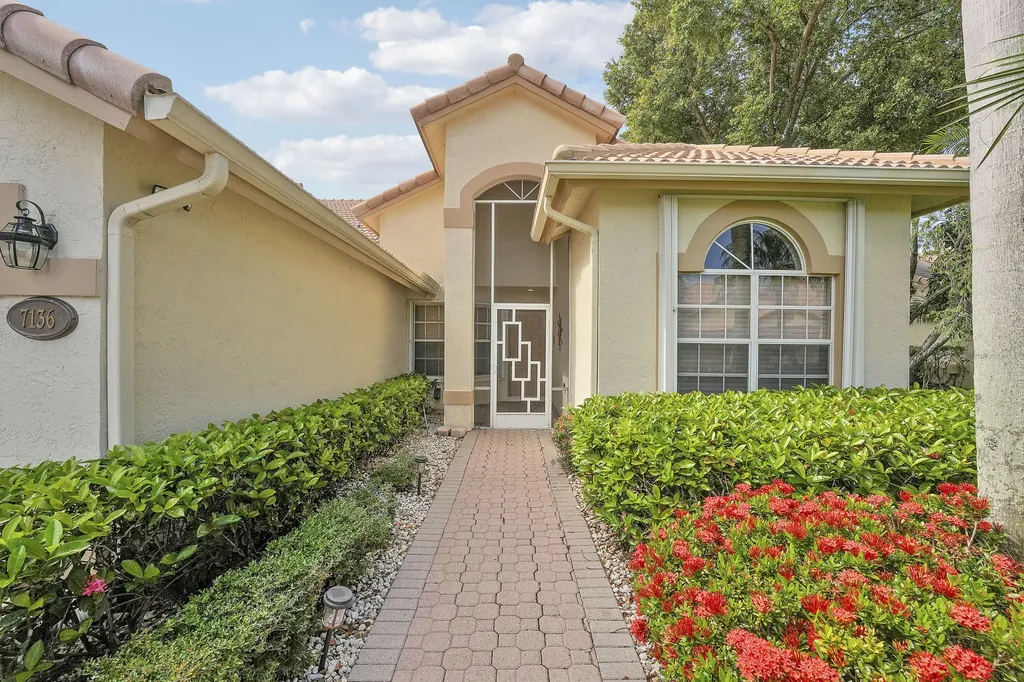 7136 Ashford Lane Boynton Beach FL 33472