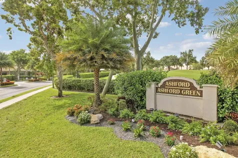 7136 Ashford Lane Boynton Beach FL 33472