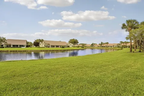 7136 Ashford Lane Boynton Beach FL 33472