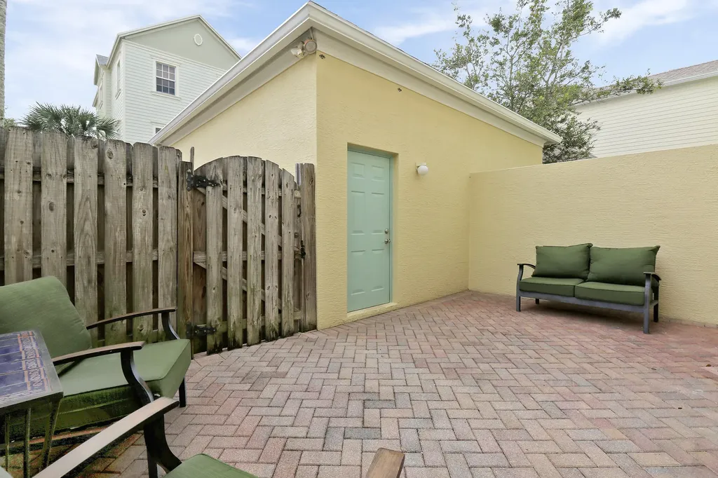118 Seagrape Drive Jupiter FL 33458