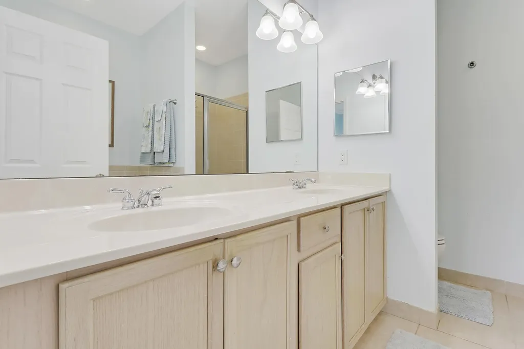 118 Seagrape Drive Jupiter FL 33458