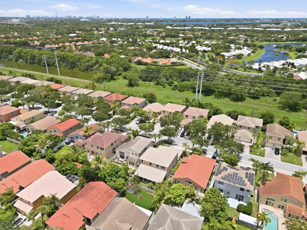 3956 Torres Circle West Palm Beach FL 33409