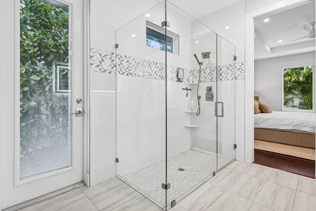 412 SE 4th Avenue Delray Beach FL 33483