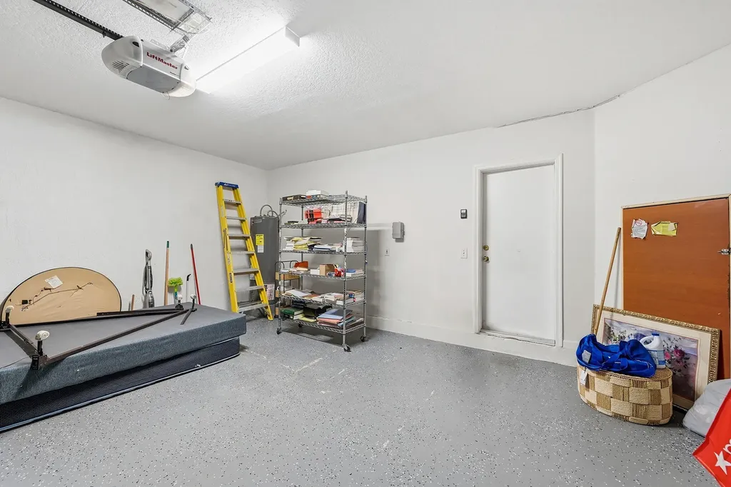306 NW 115th Way Coral Springs FL 33071