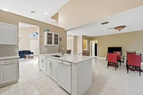306 NW 115th Way Coral Springs FL 33071