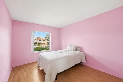 306 NW 115th Way Coral Springs FL 33071