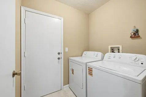 306 NW 115th Way Coral Springs FL 33071