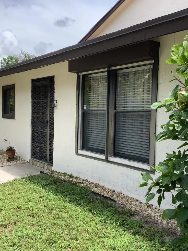458 SW 29th Avenue Delray Beach FL 33445
