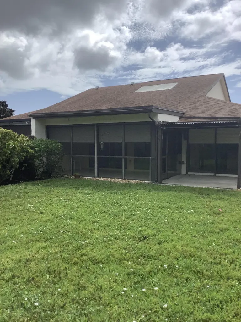 458 SW 29th Avenue Delray Beach FL 33445