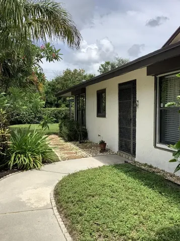 458 SW 29th Avenue Delray Beach FL 33445