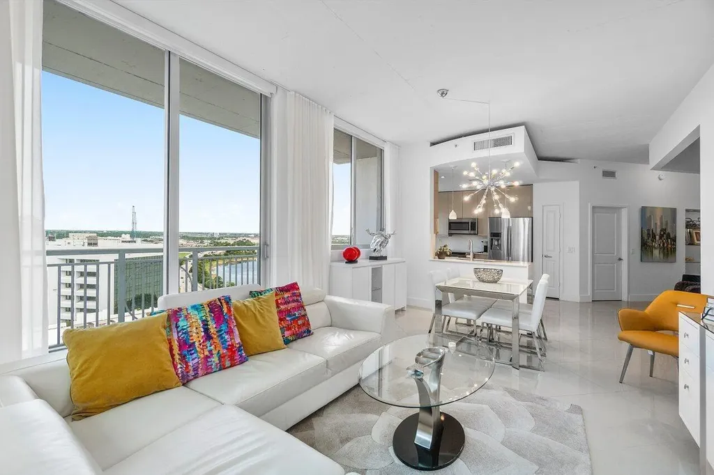 300 S Australian Avenue West Palm Beach FL 33401