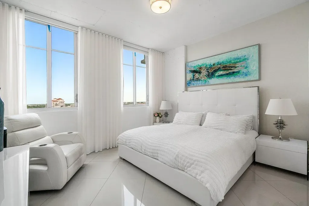 300 S Australian Avenue West Palm Beach FL 33401