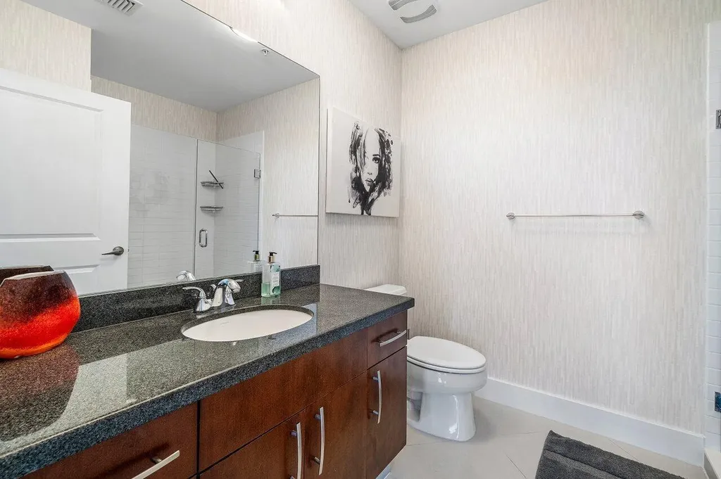 300 S Australian Avenue West Palm Beach FL 33401