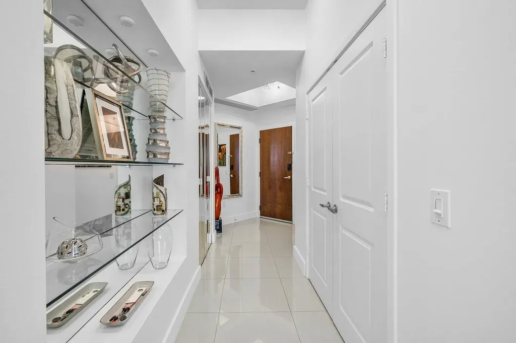 300 S Australian Avenue West Palm Beach FL 33401