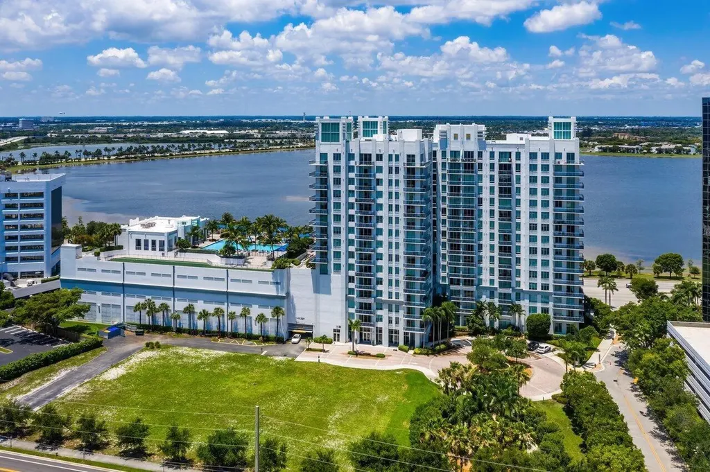 300 S Australian Avenue West Palm Beach FL 33401