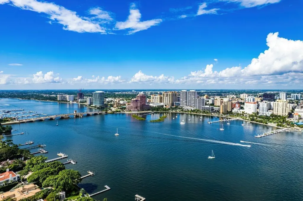 300 S Australian Avenue West Palm Beach FL 33401