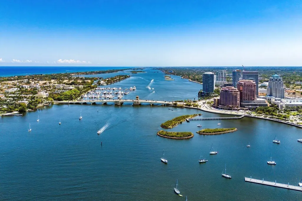 300 S Australian Avenue West Palm Beach FL 33401