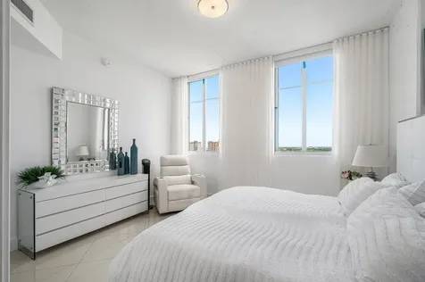 300 S Australian Avenue West Palm Beach FL 33401