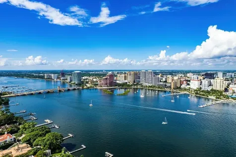 300 S Australian Avenue West Palm Beach FL 33401