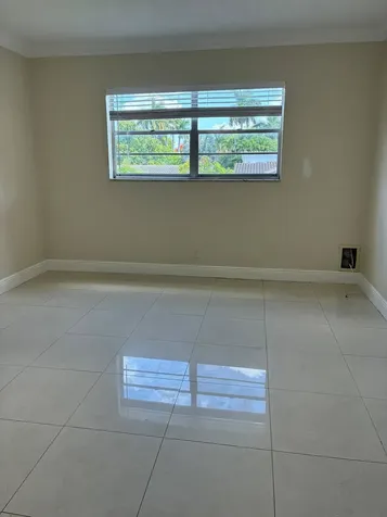 1300 Moffett Street Hallandale Beach FL 33009