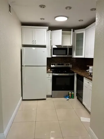 1300 Moffett Street Hallandale Beach FL 33009