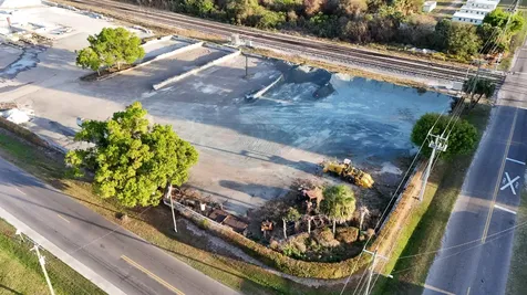 805 NW 9th Street Okeechobee FL 34972