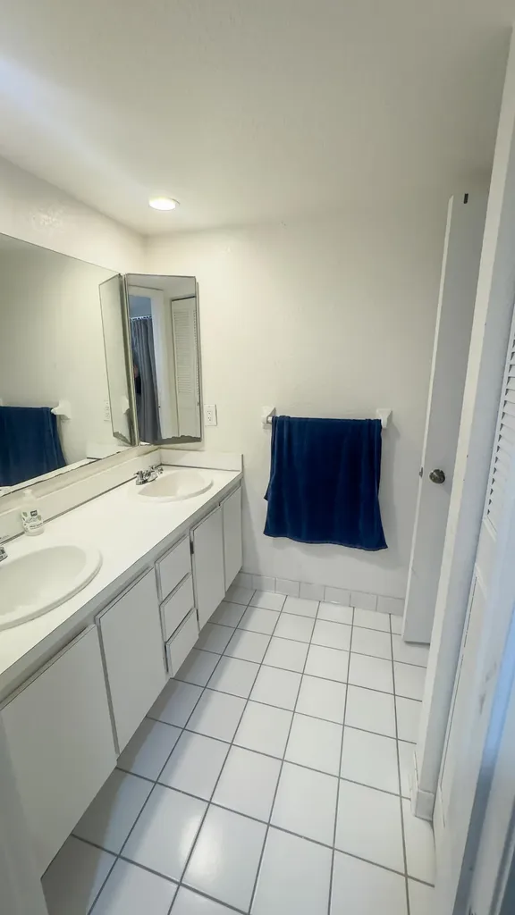 407 Arabian Road Palm Springs FL 33461