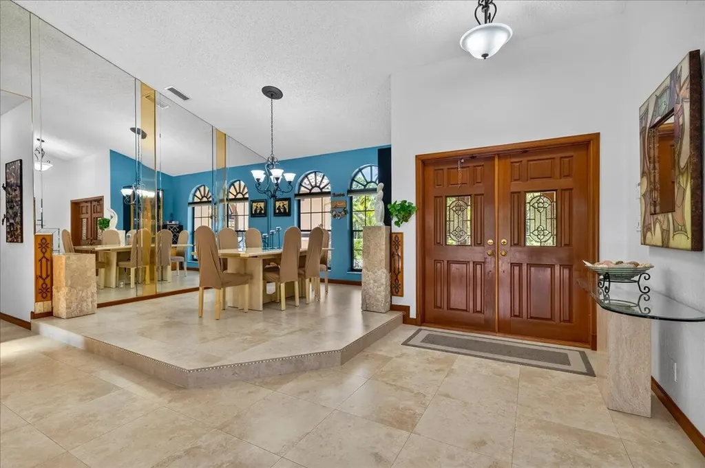 5044 NW 81st Avenue Coral Springs FL 33067