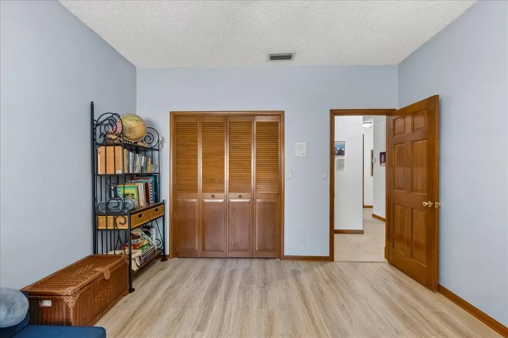 5044 NW 81st Avenue Coral Springs FL 33067