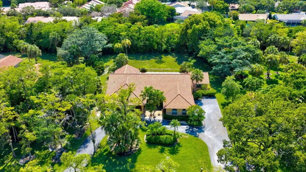 5044 NW 81st Avenue Coral Springs FL 33067